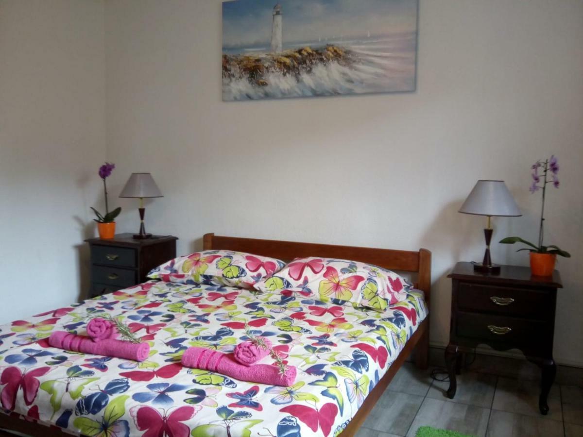 Apartman Teuta Zagreb Buitenkant foto