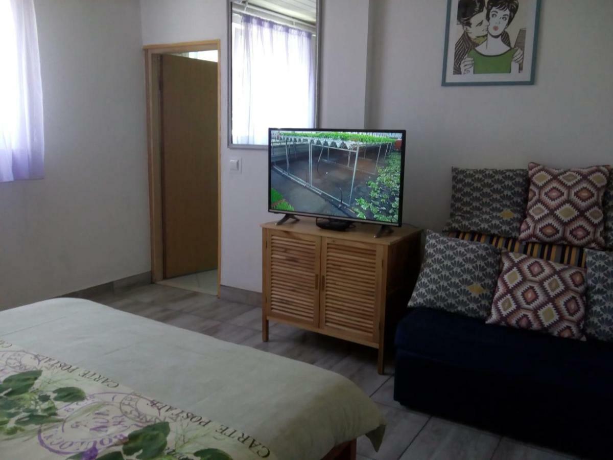 Apartman Teuta Zagreb Buitenkant foto