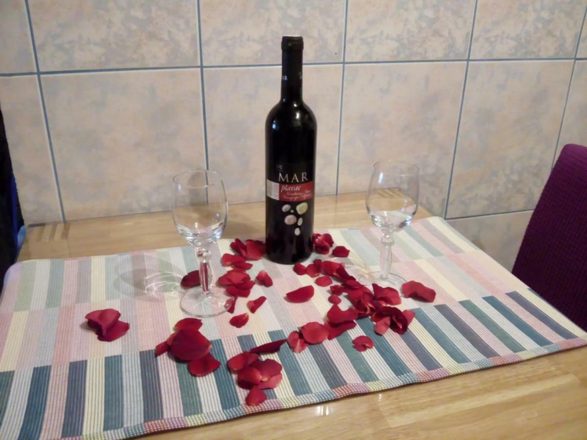 Apartman Teuta Zagreb Buitenkant foto