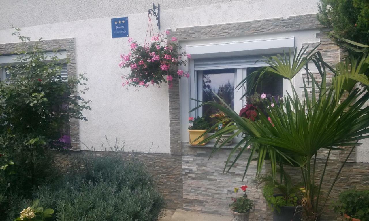 Apartman Teuta Zagreb Buitenkant foto