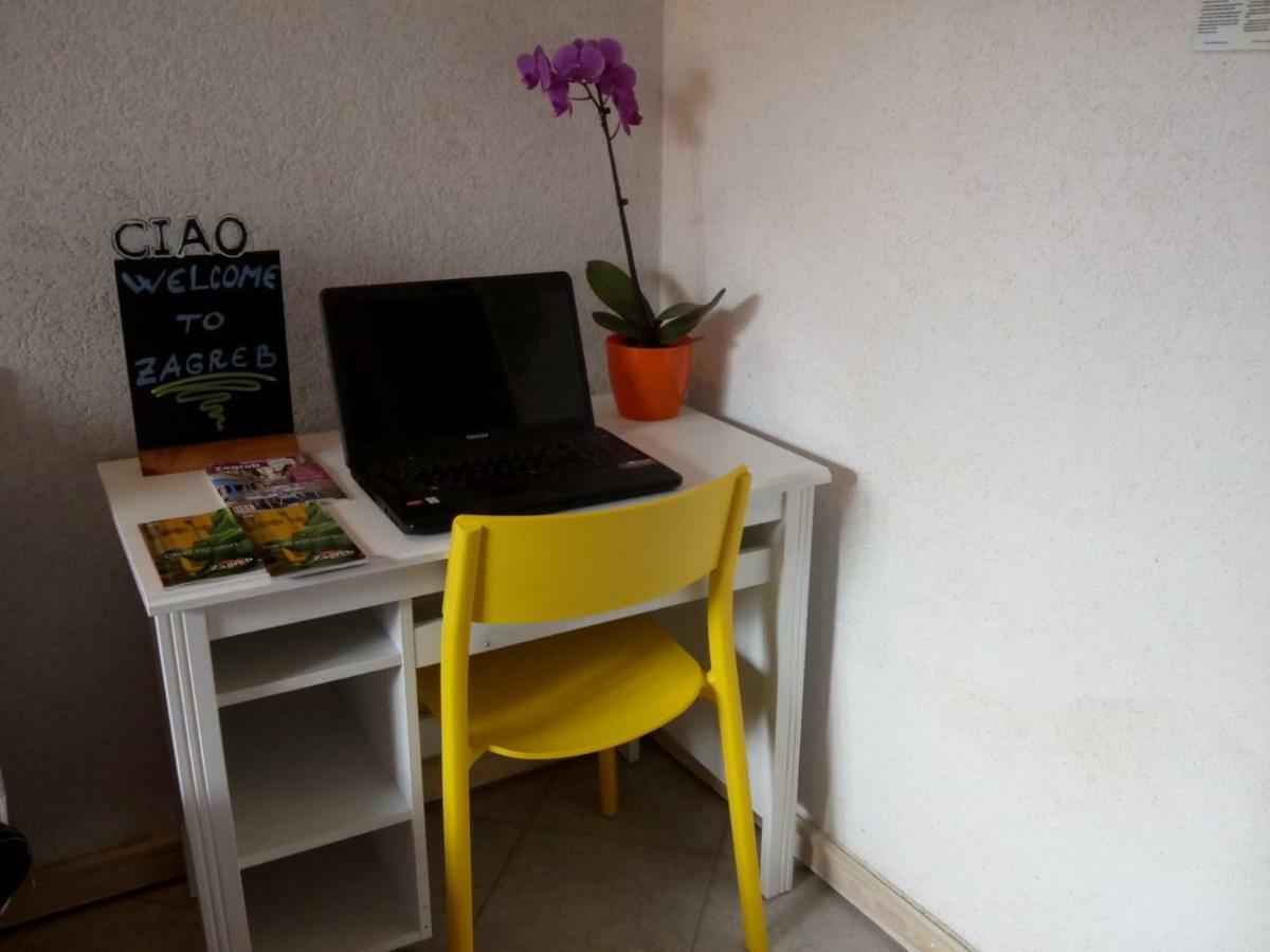 Apartman Teuta Zagreb Buitenkant foto